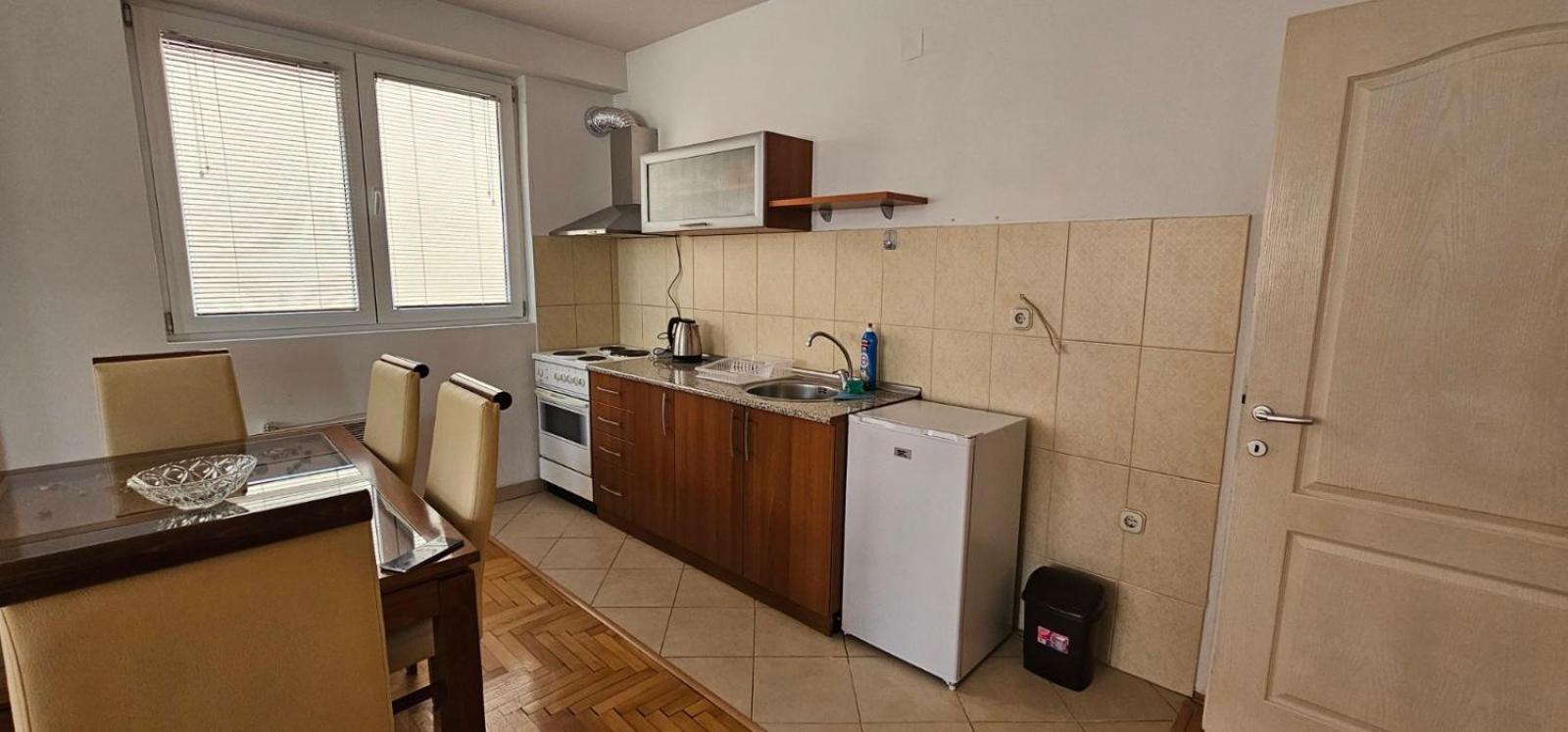 T&t Apartment *
